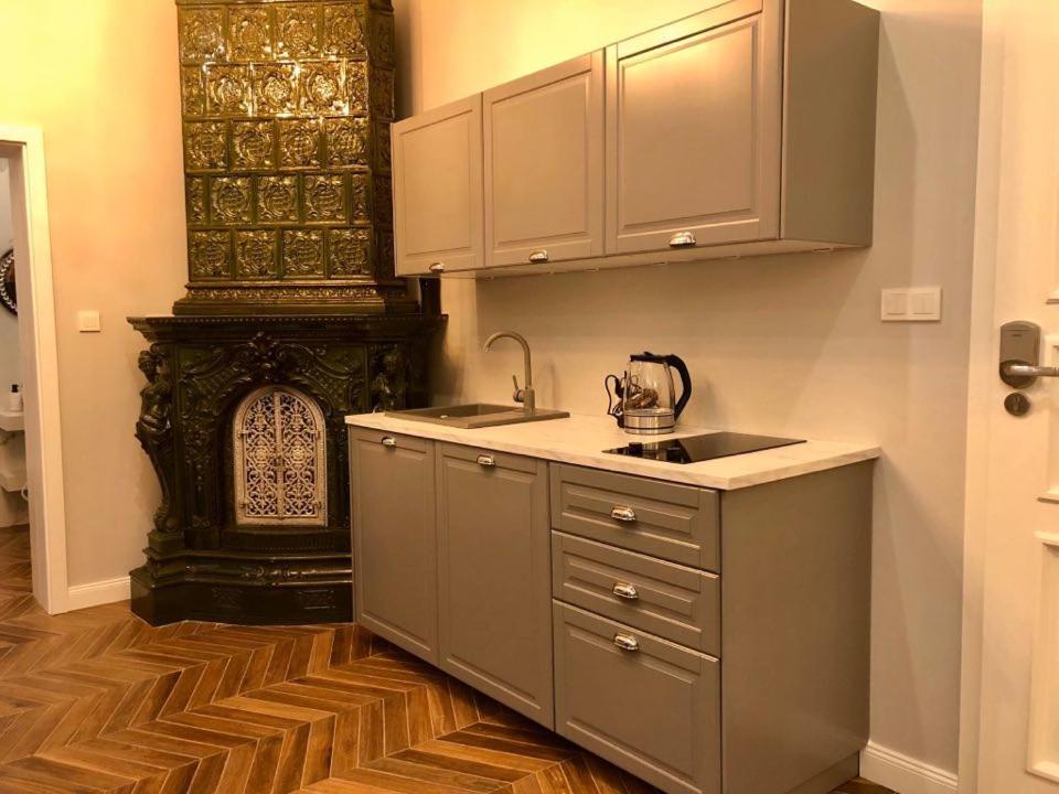 Apartmenty Mariacka 20 -self Check-in 24h -loud On The Weekends - By Kanclerz Investment Apartment *
