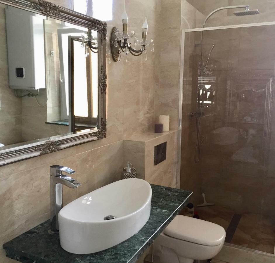 Apartmenty Mariacka 20 -self Check-in 24h -loud On The Weekends - By Kanclerz Investment * Kattowitz